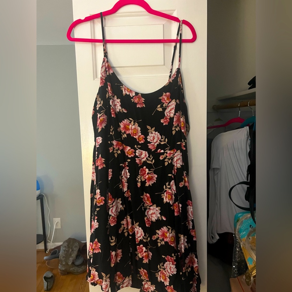 Forever 21+ 1X Floral Spaghetti Strap Skater Dress w/ Lace Up Back